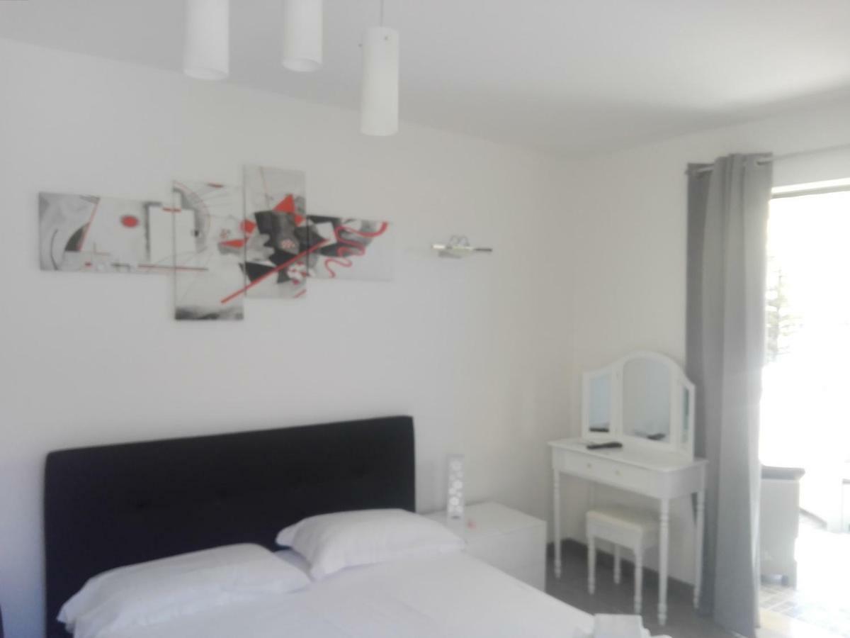 B&B Rosy Paola Dış mekan fotoğraf